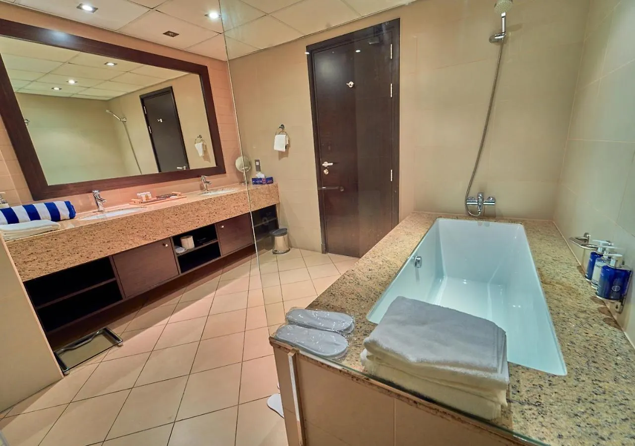 Retreat By Voye Homes Inside Anantara With Resort Access & Private Beach In Palm Jumeirah Dubaj
