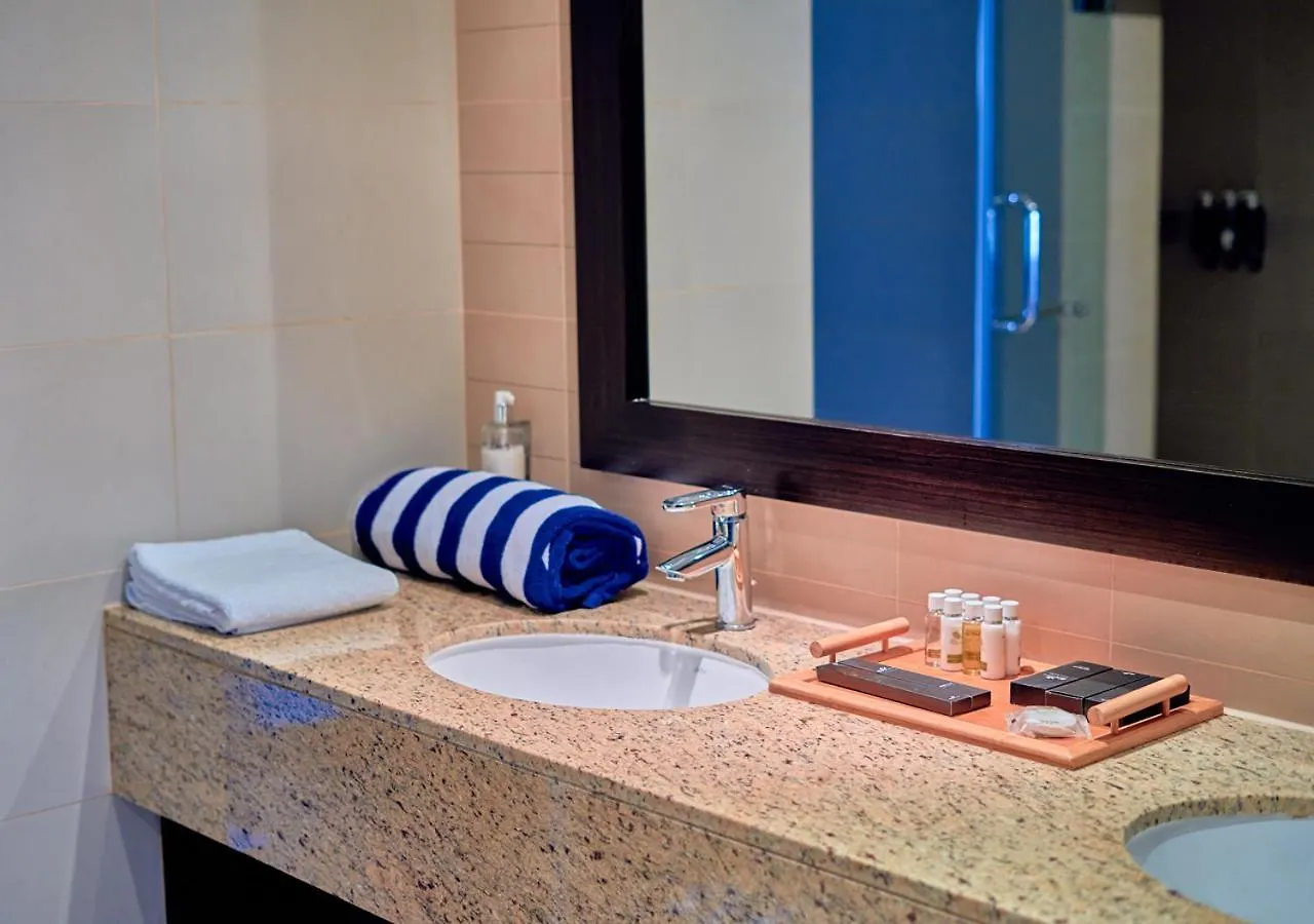 Retreat By Voye Homes Inside Anantara With Resort Access & Private Beach In Palm Jumeirah Dubai Apartment