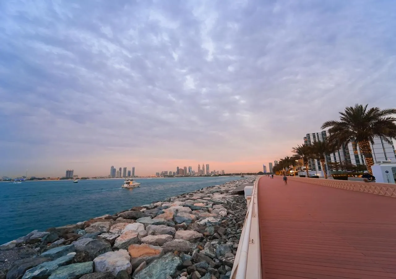 Apartment Retreat By Voye Homes Inside Anantara With Resort Access & Private Beach In Palm Jumeirah Dubai United Arab Emirates