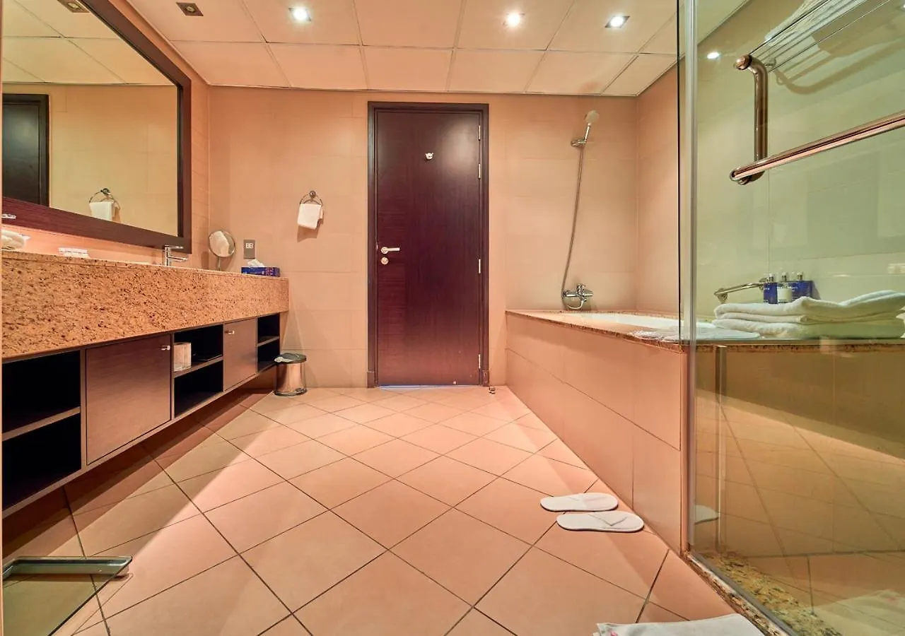 Retreat By Voye Homes Inside Anantara With Resort Access & Private Beach In Palm Jumeirah Dubai